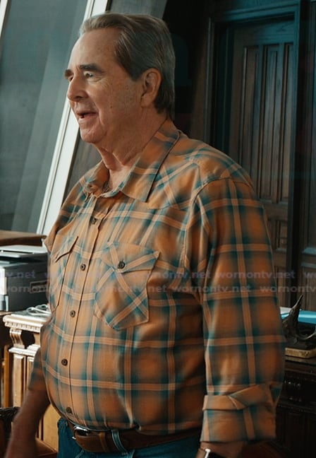 Howard’s plaid shirt on Matlock