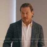 Ness’s dark blue blazer on Running Point