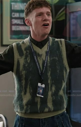 Jacob's green abstract print vest on Abbott Elementary