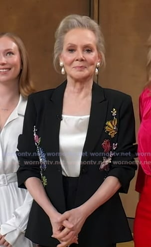 Jean Smart's black floral embellished blazer and pants on Good Morning America
