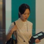 Jiwon's beige pinstripe sleeveless blazer dress on XO Kitty