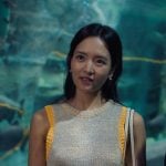 Jiwon's yellow colorblock knit top on XO Kitty