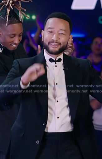 John Legend’s white embroidered neck shirt on The Voice
