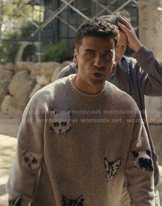 Josh’s grey cat print sweater on Beef