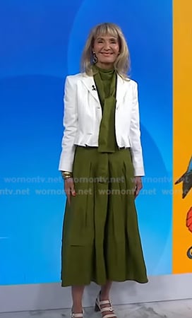 Juliet Faithfull’s green tie neck midi dress on Today