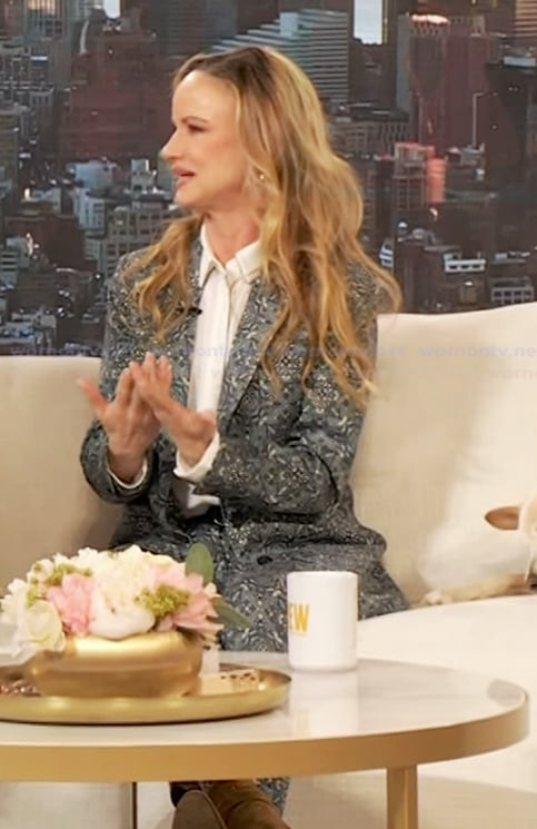 Juliette Lewis’s printed blazer and pants on The Drew Barrymore Show