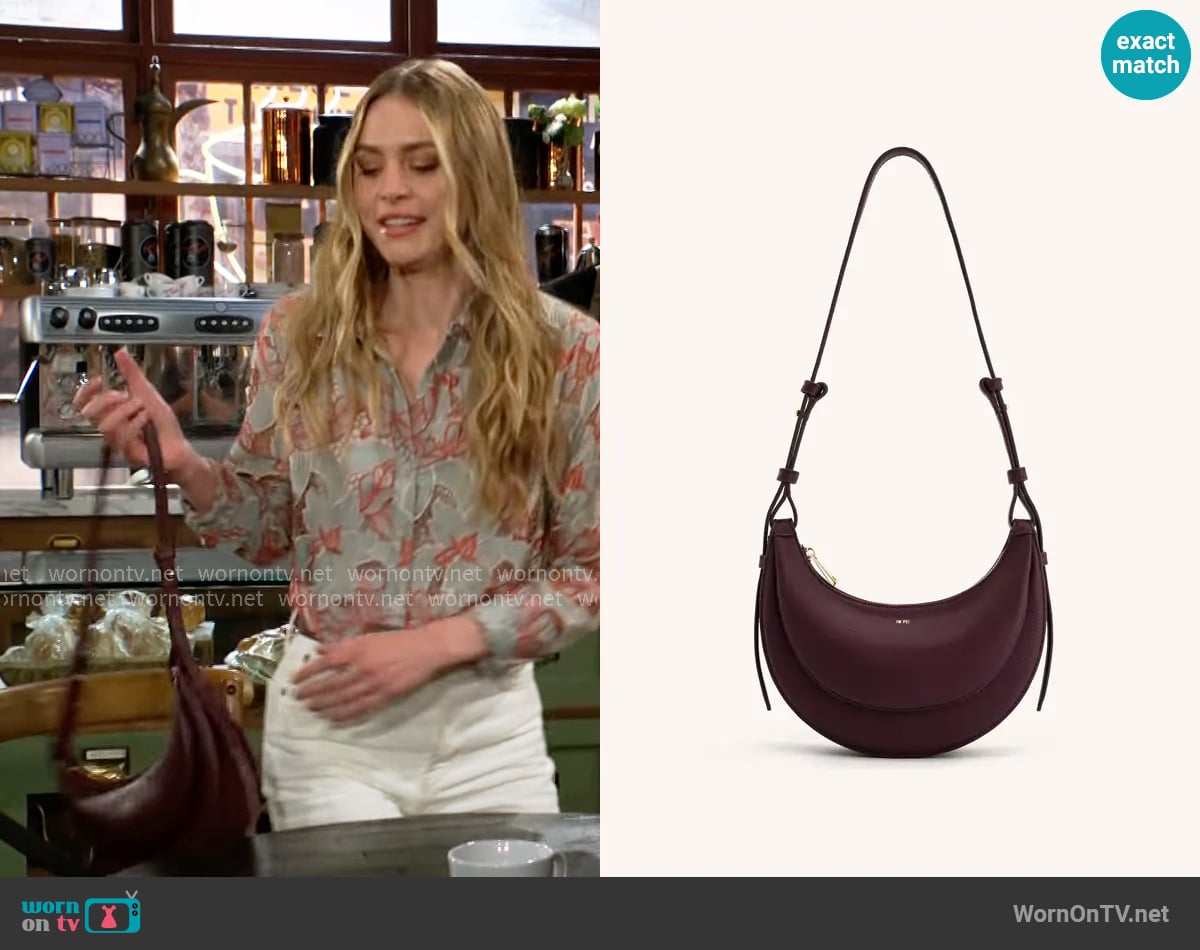 Claire’s bag on The Young and the Restless