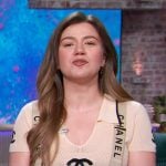 Kelly’s beige chanel polo on The Kelly Clarkson Show
