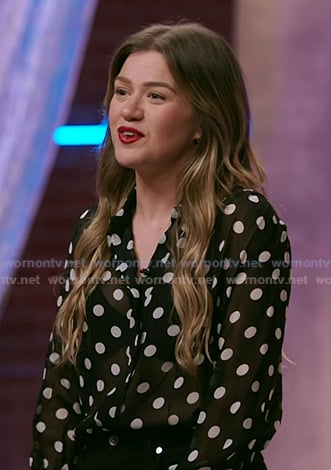 Kelly’s black polka dot sheer blouse on The Voice