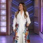 Kelly's white floral print skirt on The Kelly Clarkson Show