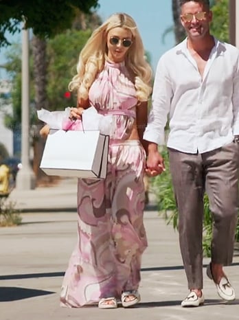 Lacy's pink abstract print maxi dress on The Valley