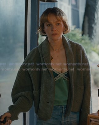 Lindsay’s green lace trim cami and ribbed cardigan on Beef