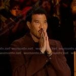 Lionel Richie’s burgundy suede jacket on American Idol