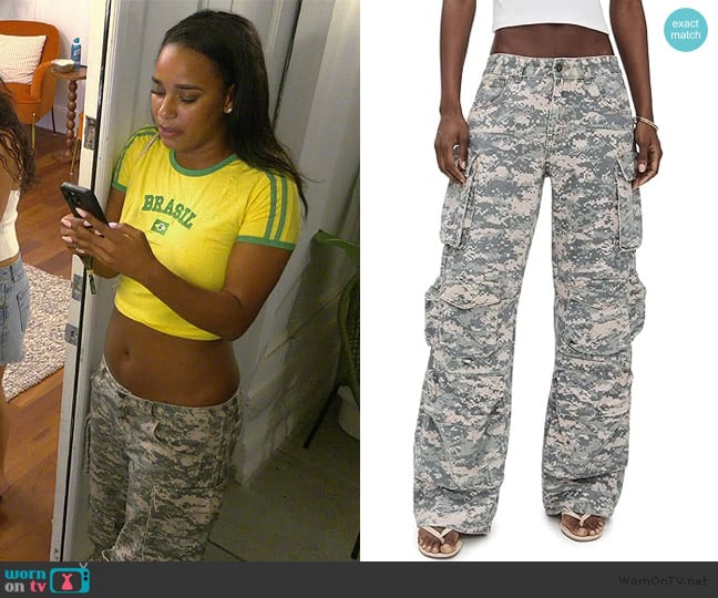Lioness Digital Camo Pants worn by Mia Calabrese on Summer House