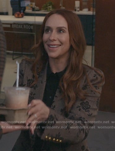 Maddie's brown floral blazer on 9-1-1