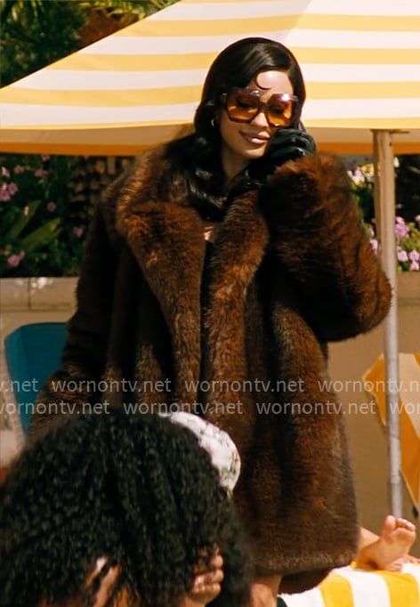 Maddy's brown fur coat outfit on Euphoria