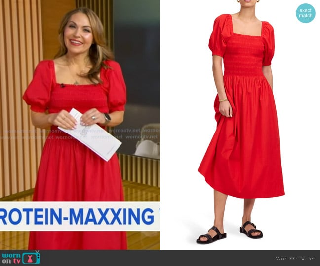Madewell Smocked Puff Sleeve Midi Dress in cerise worn by Lori Bergamotto on Good Morning America