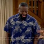 Malcom's blue fan print shirt on The Neighborhood