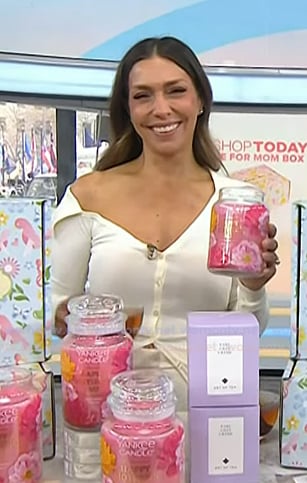 Melissa’s white off-shoulder cardigan on Today