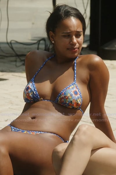 Mia's floral bikini set on Summer House