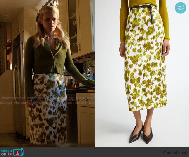 Michael Kors Blurred Floral Print Duchesse Satin Pencil Skirt worn by Nancy (Kate Mara) on Imperfect Women