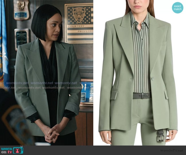 Michael Kors Collection Georgina Stretch Wool Blazer worn by Nina Taylor (Britne Oldford) on Elsbeth
