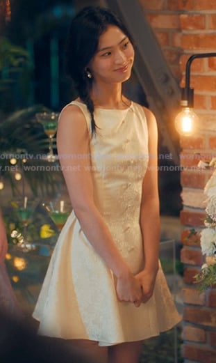 Mihee's white sleeveless mini dress on XO Kitty