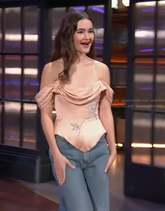 Millicent Simmonds’ pink embellished bustier top on The Kelly Clarkson Show