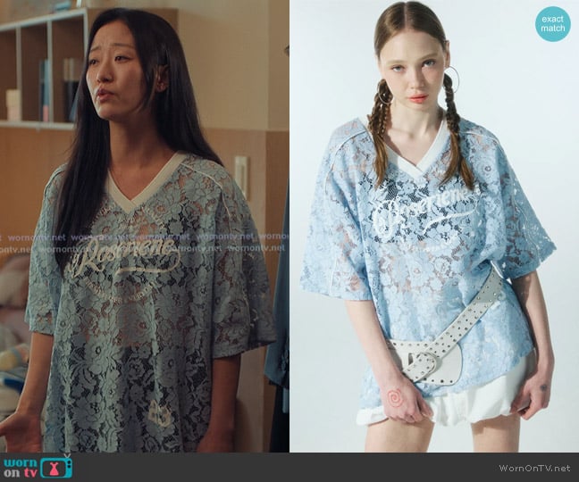Ooh-Ahh Flower Lace T-Shirt in sora worn by Yuri Han (Gia Kim) on XO Kitty