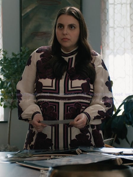 Rachel's floral print mini dress on Elsbeth