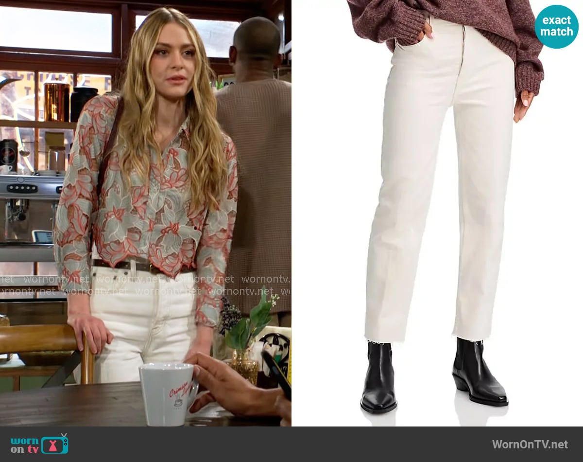 Claire’s white jeans on The Young and the Restless