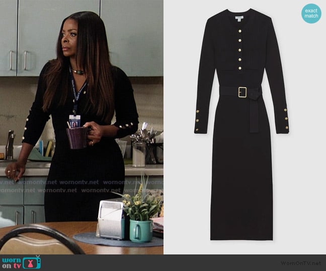 Reiss Willow Buttoned Rib-Knit Midi Dress in Black worn by Ava Coleman (Janelle James) on Abbott Elementary