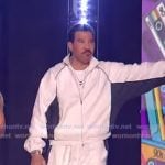 Lionel Richie’s white and navy track jacket and pants on American Idol