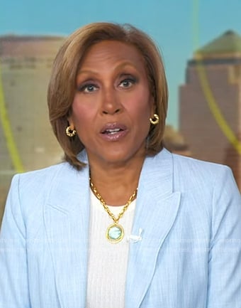 Robin’s blue marine pendant necklace on Good Morning America