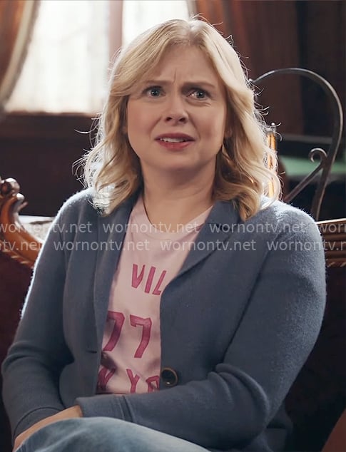 Sam’s pink graphic tee on Ghosts