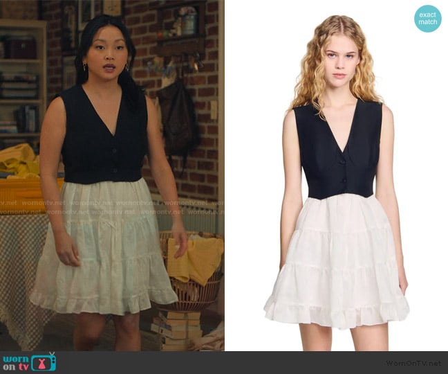 Sandro Two-tone mini dress worn by Lara Jean Covey (Lana Condor) on XO Kitty