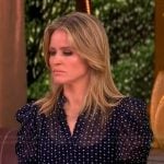 Sara’s printed short sleeve top on The View