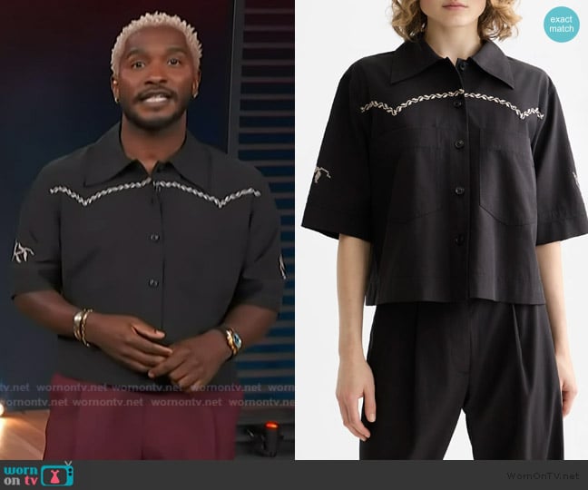 Scotch and Soda Boxy Short Sleeve Button-Up Shirt worn by Scott Evans on Access Hollywood