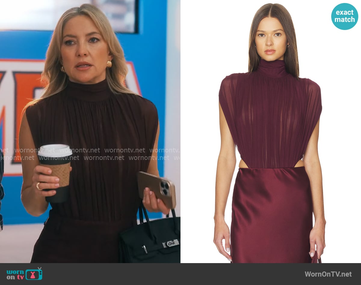 SEROYA Giulia Bodysuit in Merlot worn by Isla Gordon (Kate Hudson) on Running Point
