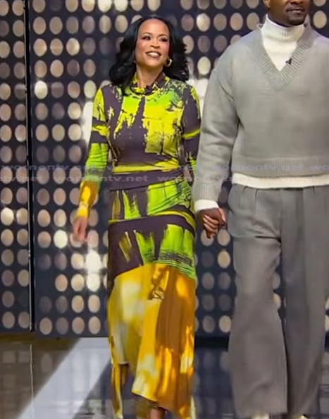 Shaunie Henderson’s abstract print dress on Tamron Hall Show