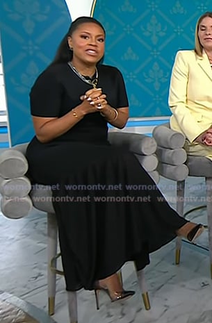 Sheinelle's black pvc patent pumps on Today