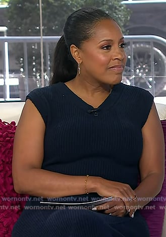Sheinelle’s navy ribbed sweater dress on Today