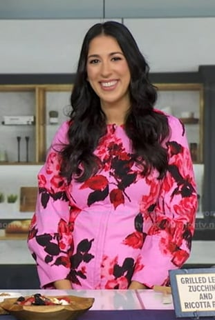 Stefani Sassos’s pink floral jacket and pants on Good Morning America