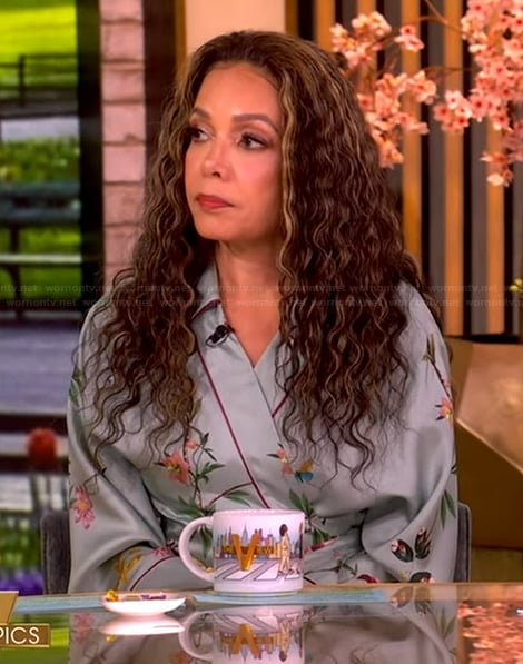 Sunny’s floral print wrap dress on The View