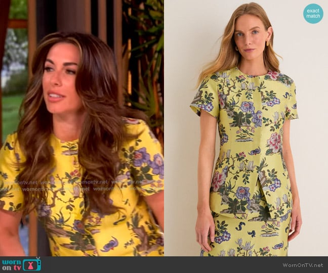 Tuckernuck Gilded Chinoiserie Jacquard Short Sleeve Duke Top worn by Alyssa Farah Griffin on The View