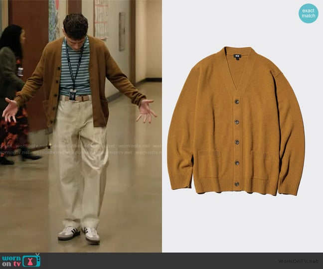Uniqlo Lambswool Cardigan worn by Jacob Hill (Chris Perfetti) on Abbott Elementary