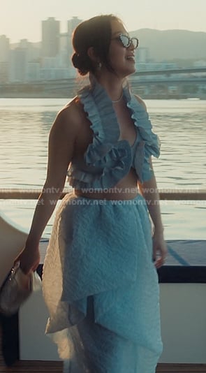 Yuri's blue textured asymmetric skirt on XO Kitty