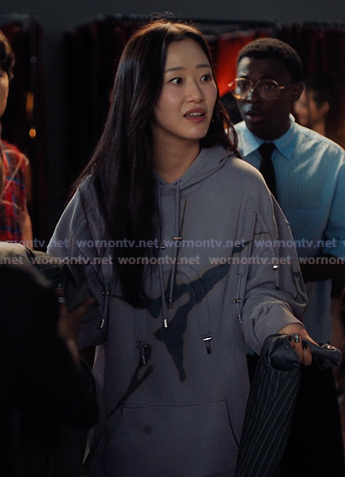 Yuri's lilac tie dye hoodie on XO Kitty