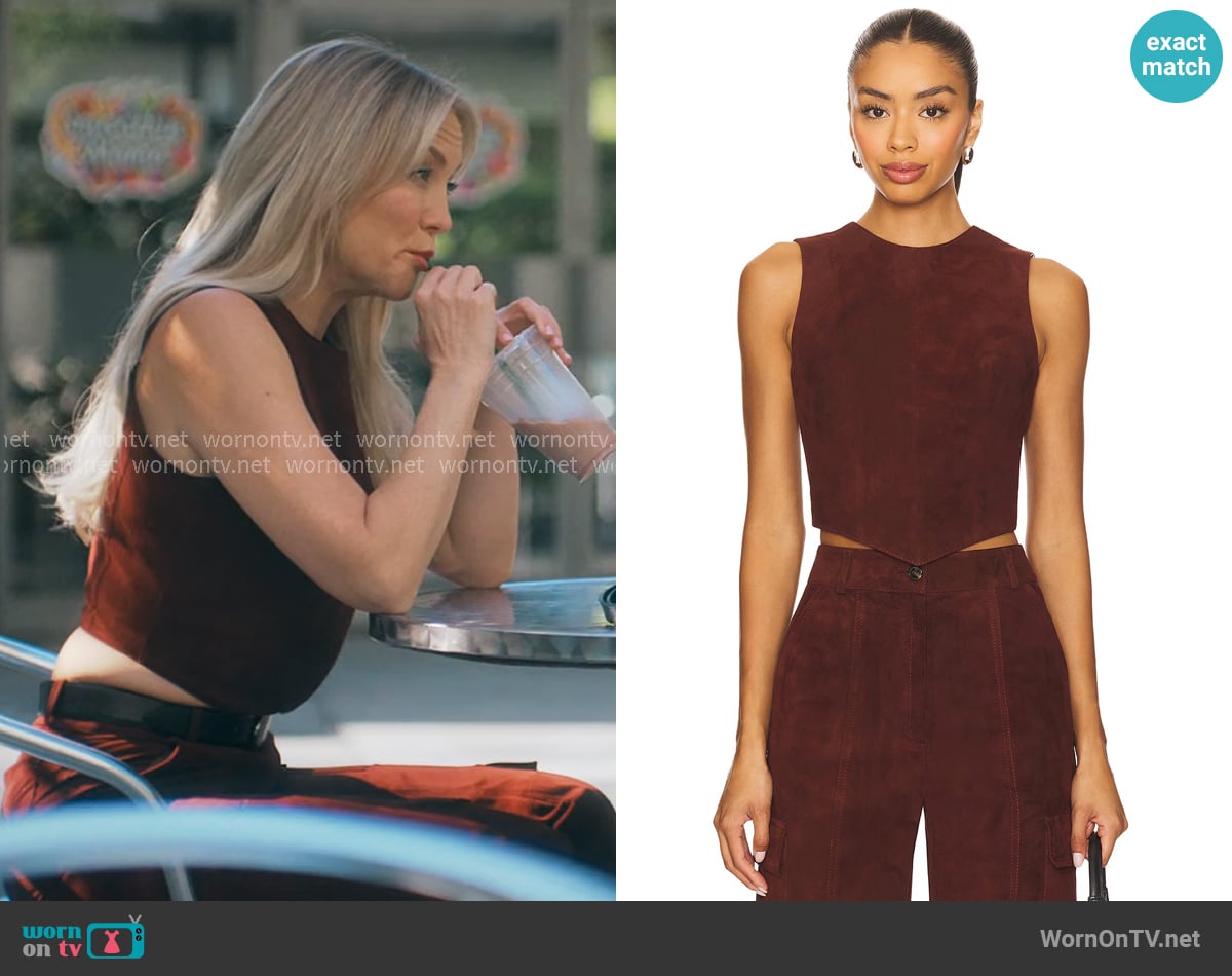 ZUT Sammy Suede Top worn by Isla Gordon (Kate Hudson) on Running Point