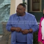 Calvin’s blue tracksuit and sweater on The Neighborhood